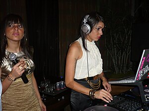 Natalie (left) and Nicole (right) performing in 2007