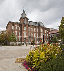 University Hall Purdue University, West Lafayette, Indiana, Estados Unidos, 2012-10-15, DD 08.jpg