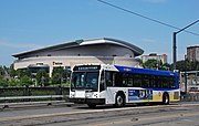 2012-ben gyártott Gillig Low Floor BRT