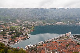 Vista de Kotor, Bahía de Kotor, Montenegro, 2014-04-19, DD 07.JPG