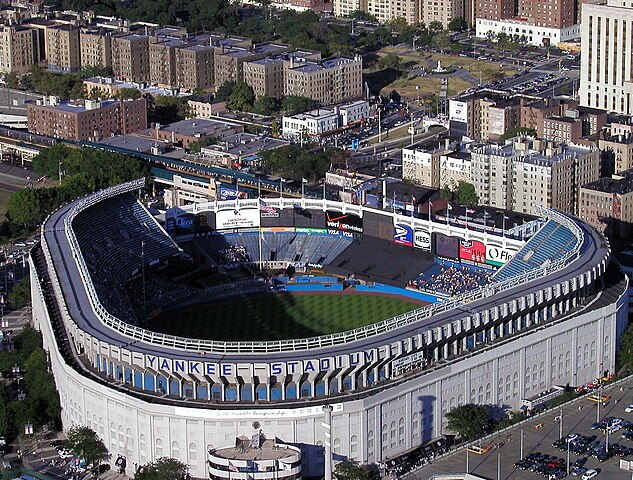 633px-Yankee_Stadium_aerial_from_Blackha