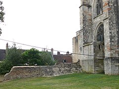 Bourges, vestiges de remparts gallo-romains.