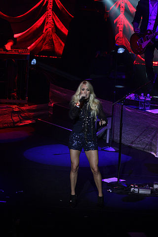 Carrie Underwood on File Carrie Underwood At Sydney Opera House  In July 2012  1  Jpg