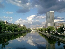 Dambovita near Ciurel Bridge in Bucharest.jpg