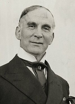 Frank Salisbury