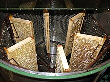 Honey Extractor Honigschleuder.jpg