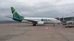 Boeing 737-700 der Equatorial Congo Airlines