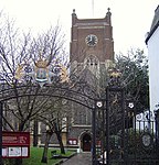 Iglesia de Todos los Santos, Kingston upon Thames, Londres