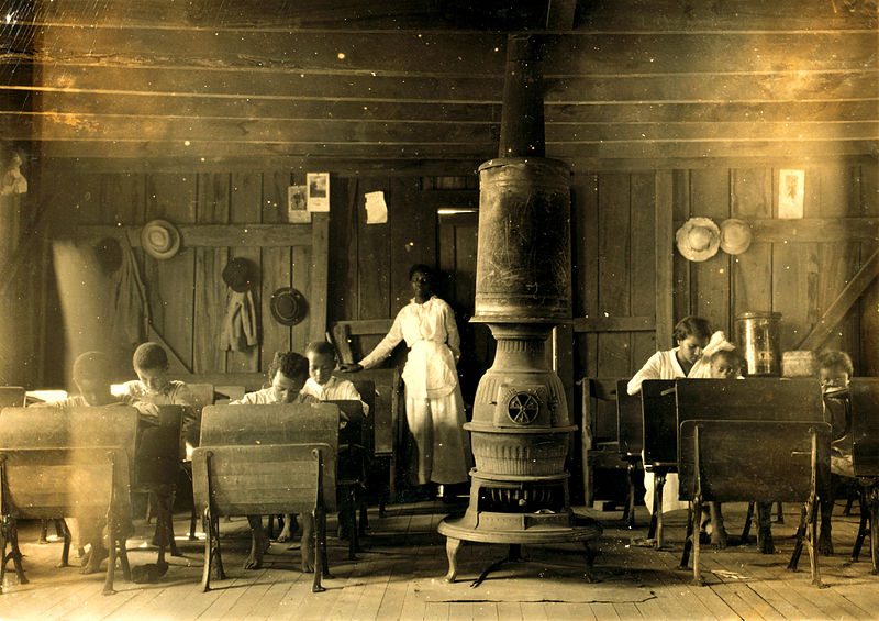 File:Lewis Hine, Colored school at Anthoston, Kentucky, 1916.jpg