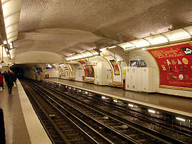 Metro de Paris - Ligne 3 - Anatole France 05.jpg