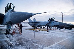 Kaksi Mikojan MiG-31 -hävittäjää Montšegorskin lentotukikohdassa tammikuussa 2020.