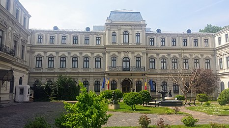 Palácio Romanit (Museu das Coleções de Arte)