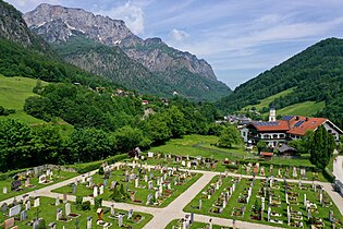 Friedhofsanlage mit Blick nach Norden