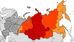 黃色為临时全俄政府实际控制领土，包括鄂木斯克和海参崴的西伯利亚地区