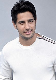 Sidharth Malhotra 2016.jpg