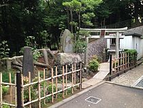 境内の稲荷神社