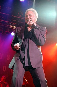 Jones at House of Blues, Anaheim, 2009