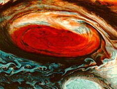 La Grande Tache rouge de Jupiter en fausses couleurs.