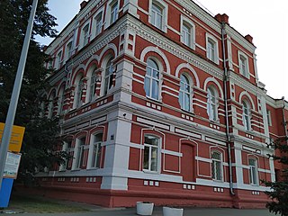 Будівля Новомосковського кооперативного коледжу, історична забудова часів Російської імперії