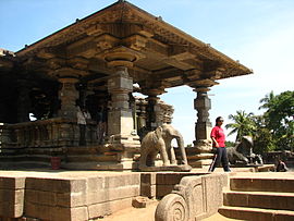 1000 pillar temple