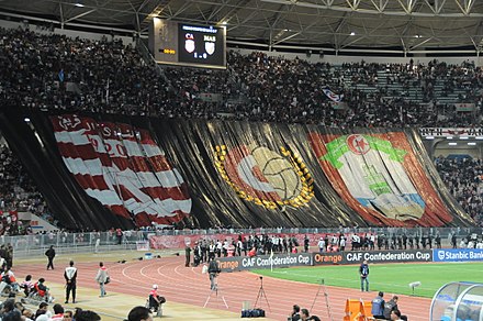 Tifo des supporters du virage nord du stade de Radès.