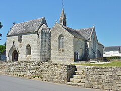 Vue extérieure d'ensemble de l'église.