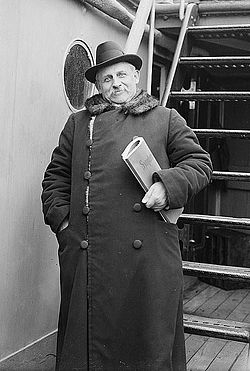 Эжен д’Аркур прибывает в США для гастролей (1916)