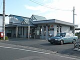 バリアフリー化工事着手前の駅舎（2007年8月）