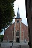 Parochiekerk Sint-Pieters-Banden met kerkhof