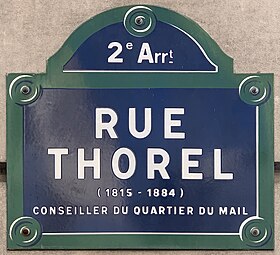 Voir la plaque.