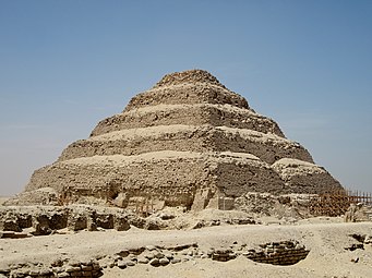 Piramida Dżosera w Sakkarze