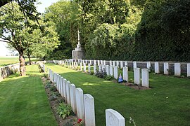 Le carré militaire britannique du cimetière communal
