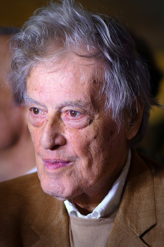 Photo of Tom Stoppard in 2022.