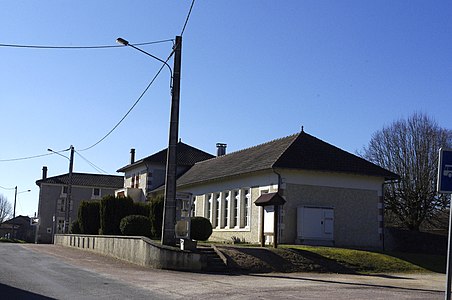 Ortskern mit Rathaus und Festsaal