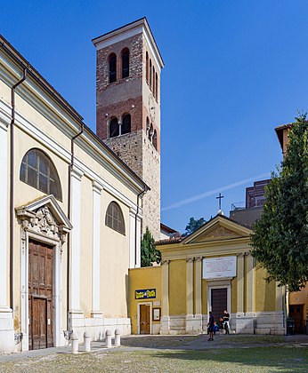 Il campanile della chiesa dei Santi Faustino e Giovita di Moroder