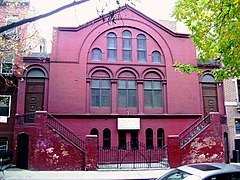 Iglesia Evangélica francesa, anteriormente la Iglesia Apostólica Católica, 126 West 16th Street, Manhattan (c.1865)