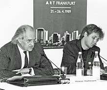 Hillmar Hoffmann links mit Bodo Sperling rechts, Podium 1. Kunstmesse ART-Frankfurt.jpg