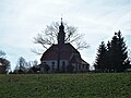 Kirche, Grabmal an der Kirche sowie Kriegerdenkmal für die Gefallenen des Ersten Weltkrieges