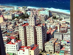 Здание Лопеса Серрано, Эль Ведадо, Гавана.jpg