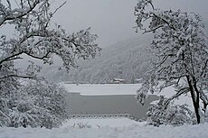 Lake Laceno with snow (winter 2005)