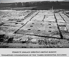 Mušov - Roman fortres (175-180 AC) - excavation.JPG