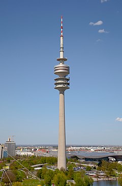 Olympiaturm, Múnich, Alemania 28.04.2012, DD 20.JPG