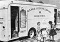 Фургон пересувної бібліотеки, фото 1965 року.