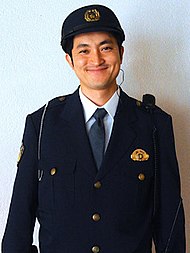 スチール哲平