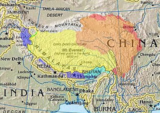 Det historiska Tibets utsträckning. Färgerna förklaras nedan.