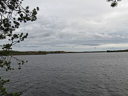 Vähä-Vuotunki sedd från norra stranden mot sydöst den 27 september 2009