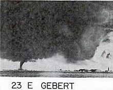 F5 tornado as it approaches Hector International Airport, 1957 1957 Fargo tornado.jpg
