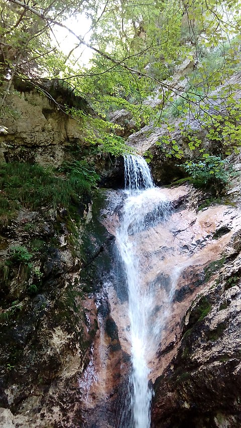 Cascata delle Tre Cannelle alla Camosciara, Abruzzo