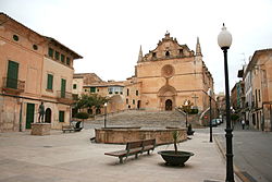 Felanitx - Plaça de sa Font de Santa Margalida 01 ies.jpg