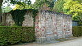 Kavaliershaus A; Schenkgartenbrunnen; Großer Garten (Einzeldenkmal zu ID-Nr. 09214104)